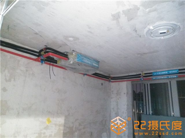 家庭中央空調和普通空調的優(yōu)缺點詳細對比，哪個更劃算