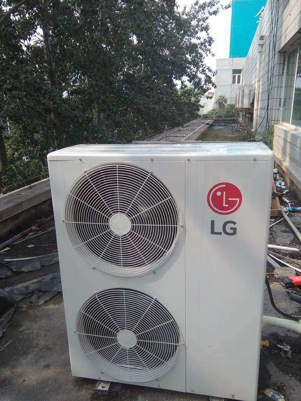 店鋪LG一拖一風(fēng)管機(jī)安裝案例