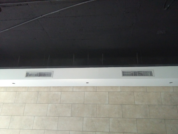 店鋪LG一拖一風(fēng)管機(jī)安裝案例