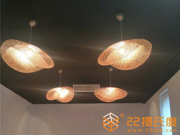 塞納左岸咖啡店大金VR中央空調(diào)機(jī)安裝案例