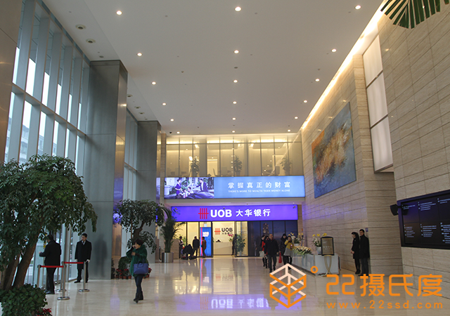 大華銀行成都分行格力中央空調(diào)系統(tǒng)安裝