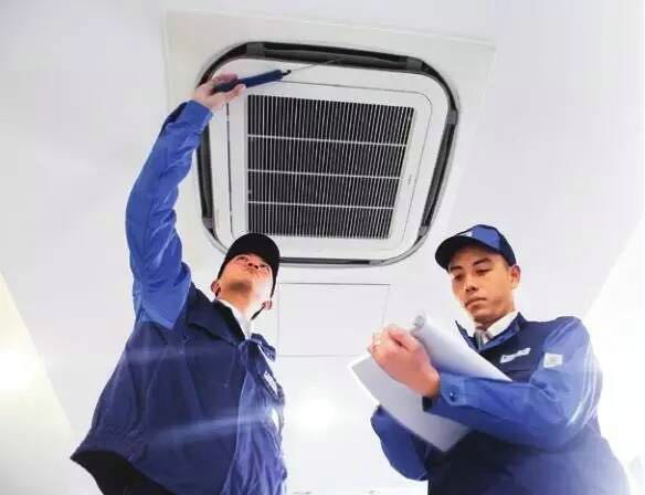 大金空調(diào)榮獲2018年度 “消費(fèi)者家電服務(wù)滿意誠信企業(yè)”“消費(fèi)者權(quán)益保護(hù)示范性企業(yè)”雙項殊榮